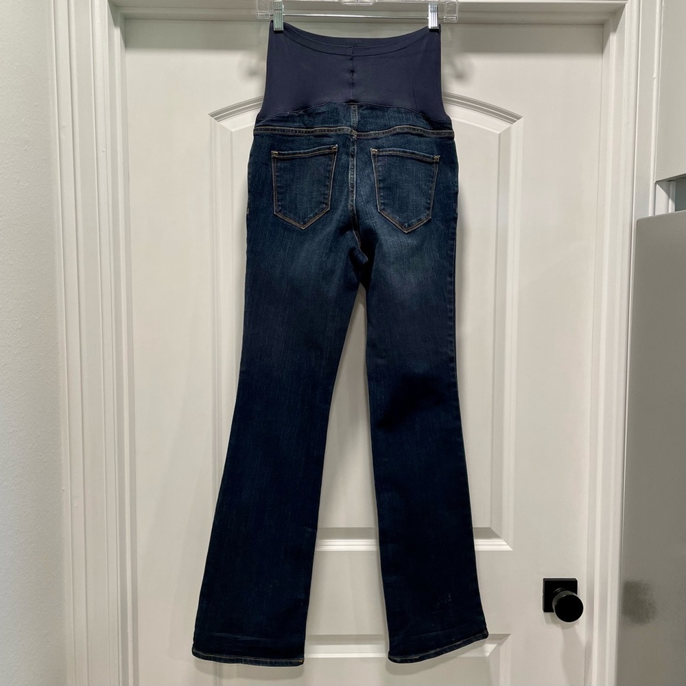 Old Navy Full Panel Bootcut Maternity Jeans - Picture 4 of 6